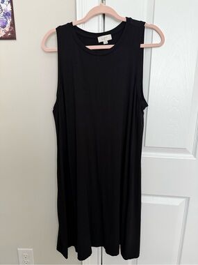 LOFT Black Sleeveless Shift Dress